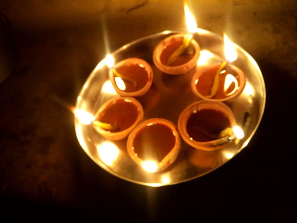 let's spread the light of unity