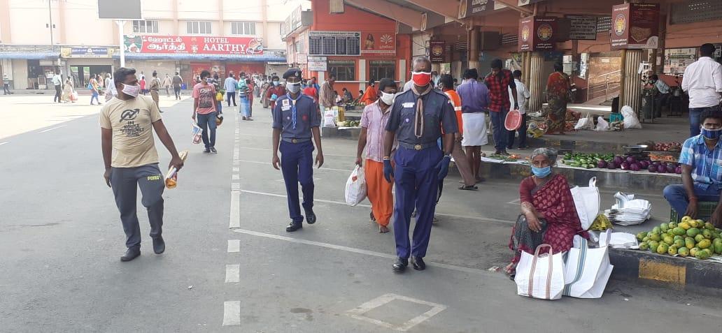 SERVICE AT VEGETABLE MARKET