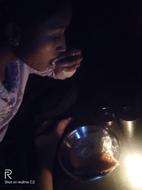 [C] Earth Hour ➢ Challenge 4 – #Dinner-in-the-dark