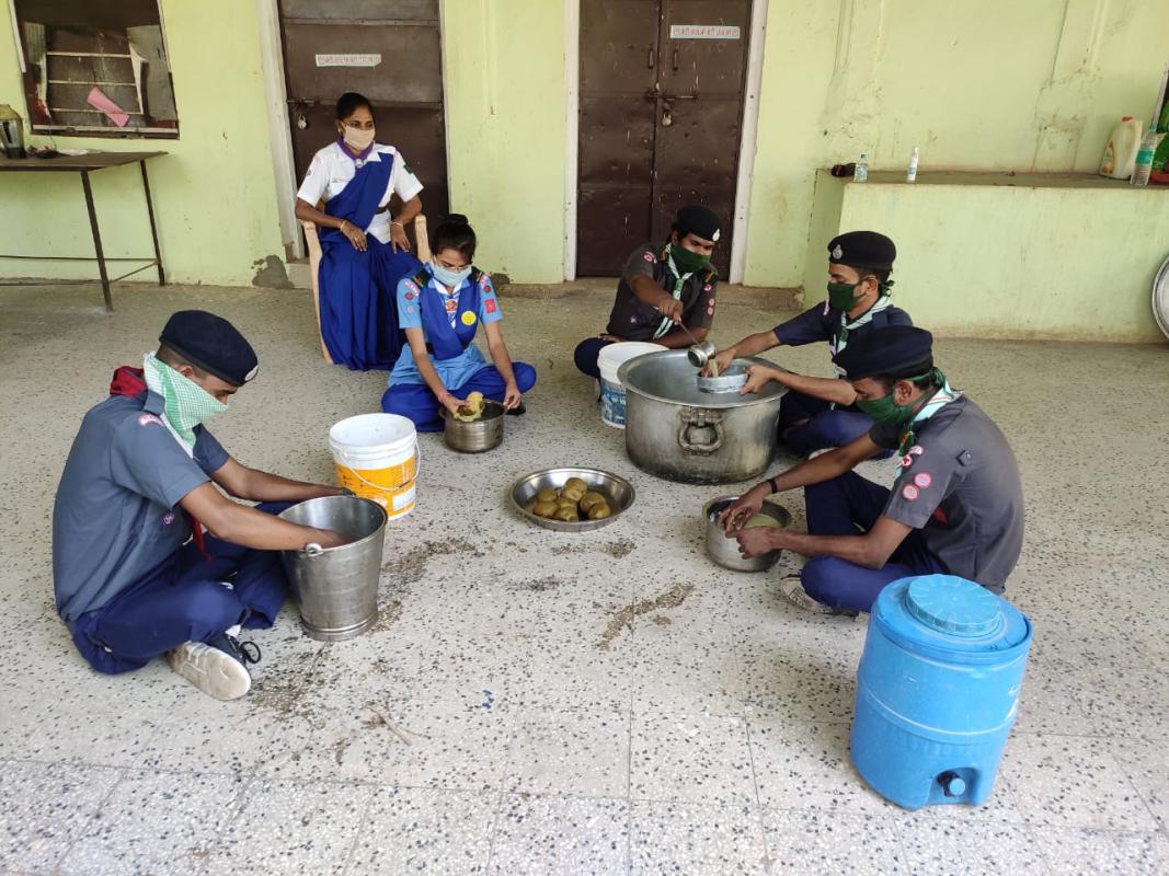 Prepared summer drinks & food for Covid Warriors