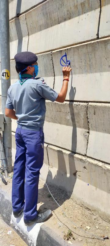 निनाद से लोगो को कर रहे है जागरूक