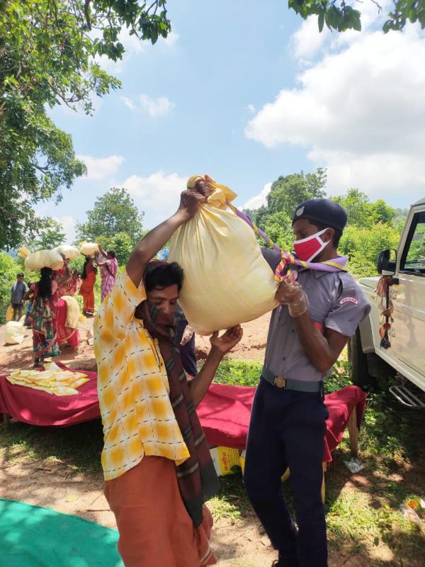 Distribution Rations food to needy 
