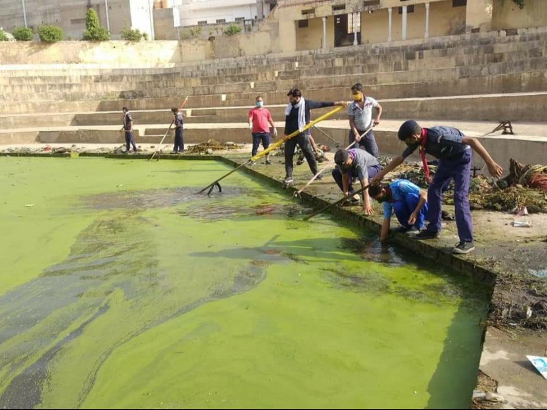 #messenger of peace#mop cleaning Madhav Sagar pond