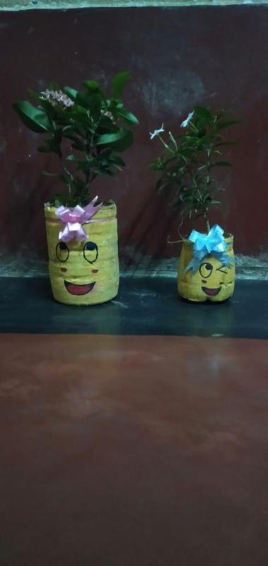 I made a flower tub.