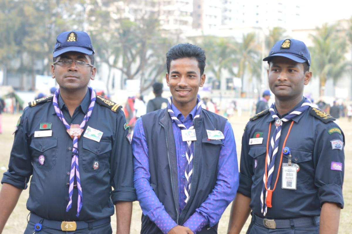 Oath Taking Programme Of New Rover By Chattogram District Sea Scouts