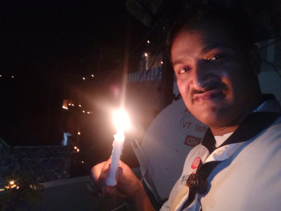 Candle lighting 