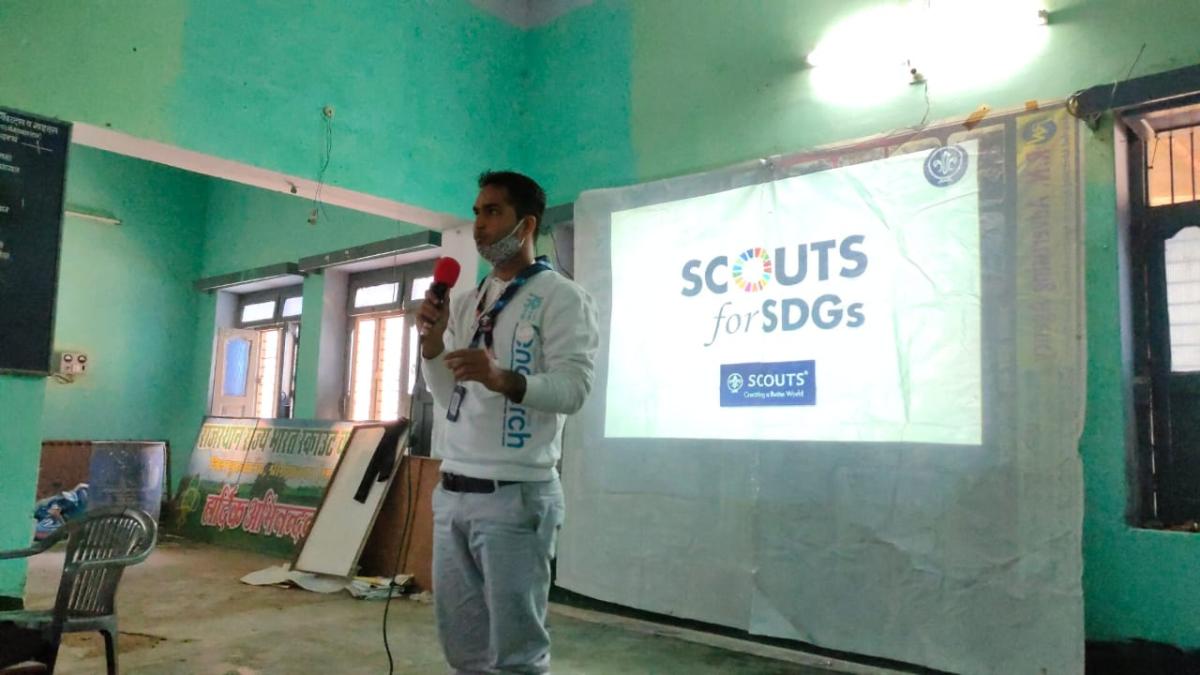 Messenger of Peace Discussing Sustainable Goels 