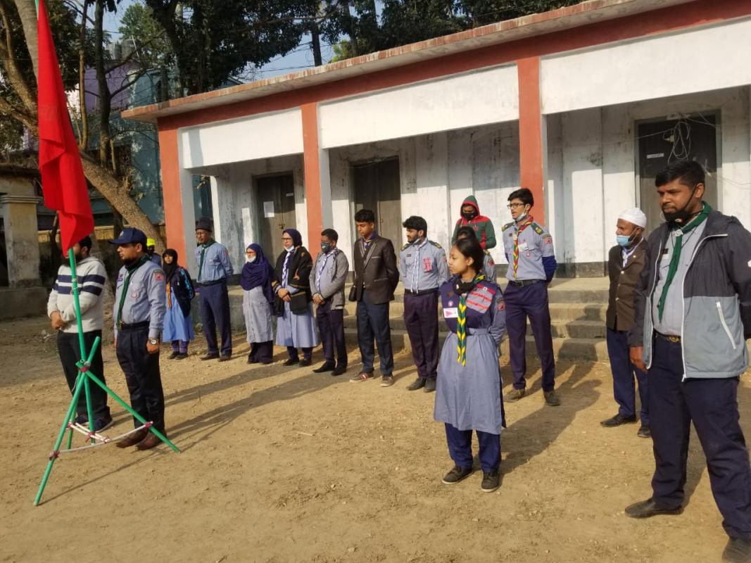 ৪র্থ নাটোর জেলা রোভার মেট কোর্স - ক্রু মিটিং এ এস.আর.এম'র ভূমিকা পালন