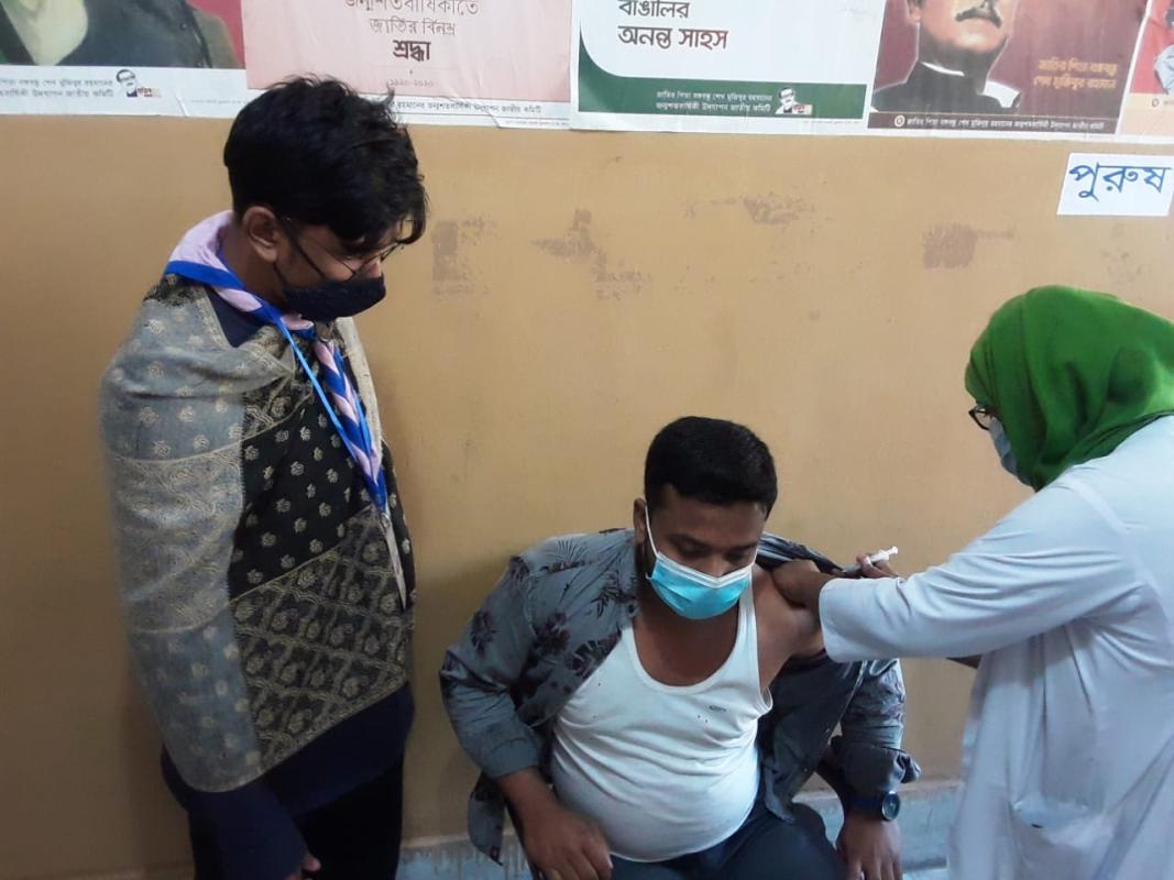 Mask in the Corona Vaccine Campaign