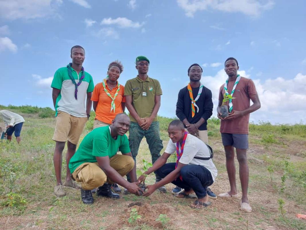 Planting de 300 arbres à l'occasion de la Journée mondiale de l'environnement