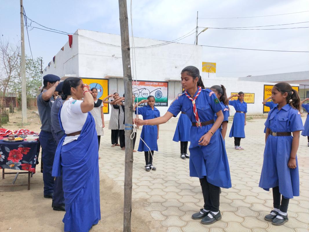 Investiture ceremony with messemger of peace