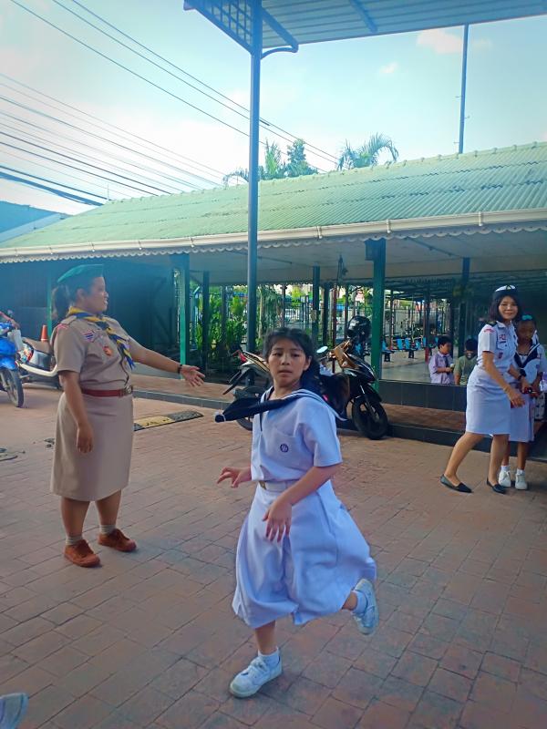 บำเพ็ญประโยชน์