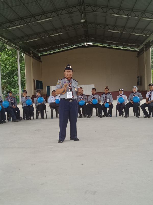 kongsi kegembiraan dengan peserta mop Sabah