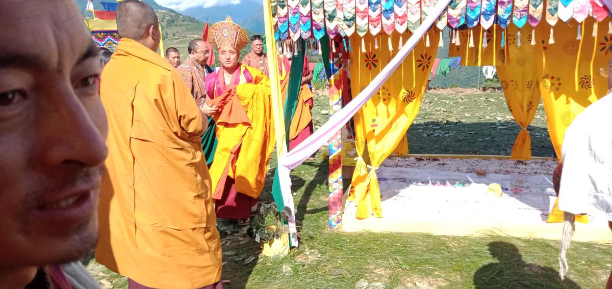 Community service to Drungkhag during ceremony