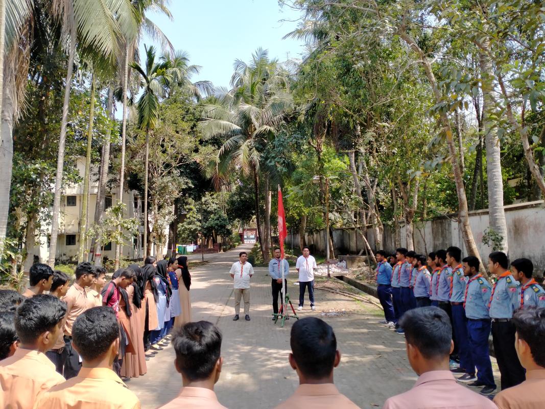  সাপ্তাহিক ক্রু মিটিং 