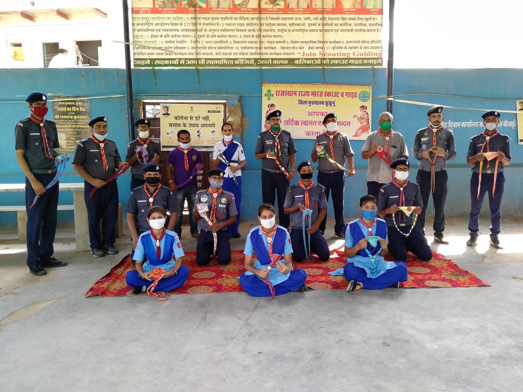 विश्व स्काउट स्कार्फ दिवस