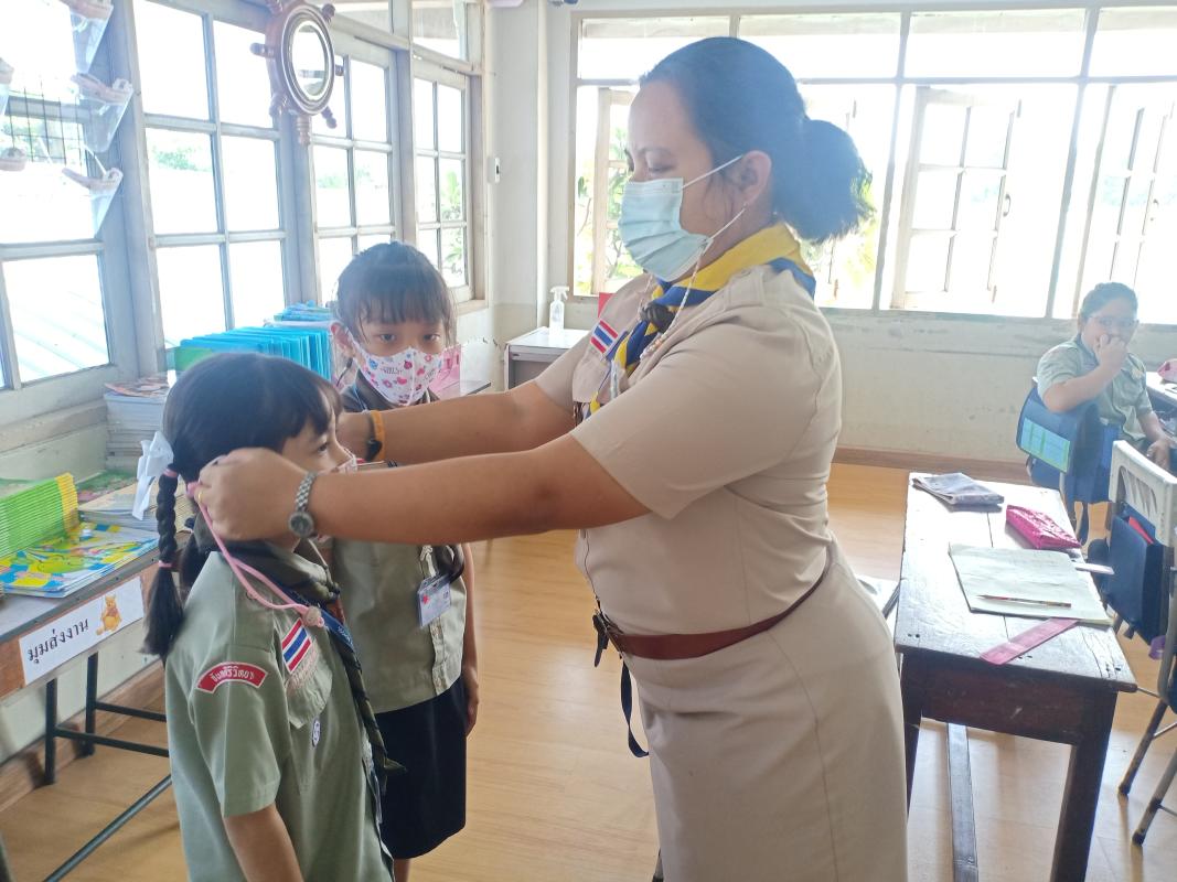 ให้ความรู้เรื่องการใส่หน้ากากอนามัย