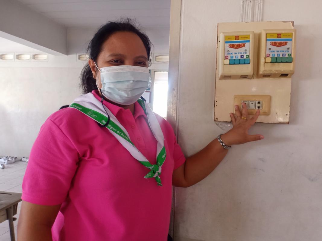 ปิดไฟเพื่อช่วยโลก