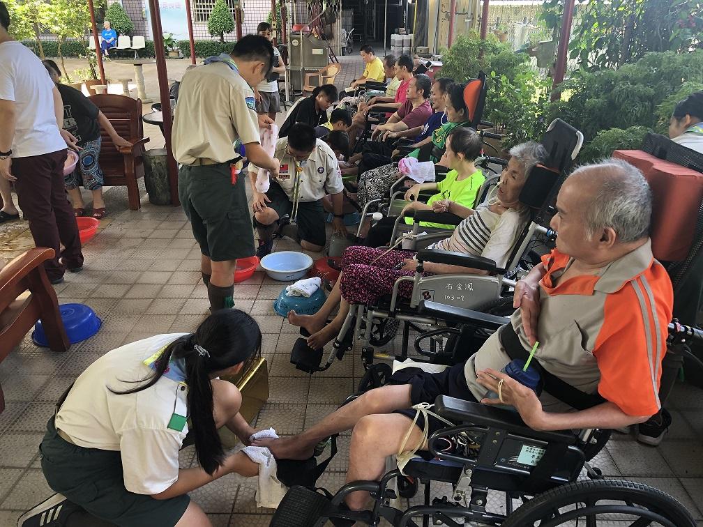 端午粽情飄香傳愛關懷老人活動