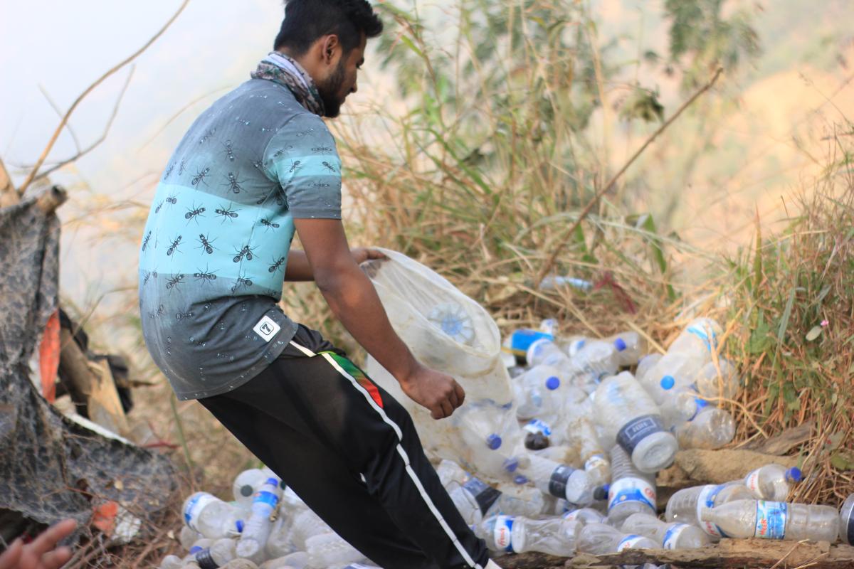 প্লাস্টিক টাইড টার্নার চ্যালেঞ্জ ব্যাজ কার্যক্রম 