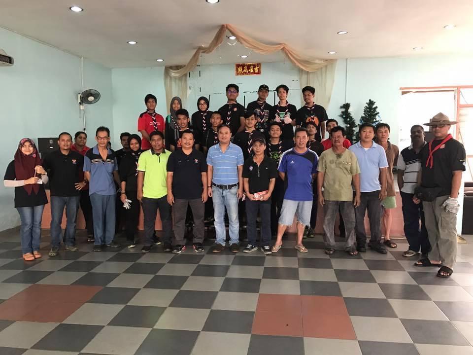 Kerja membersih kawasan kg salak sepang selangor
