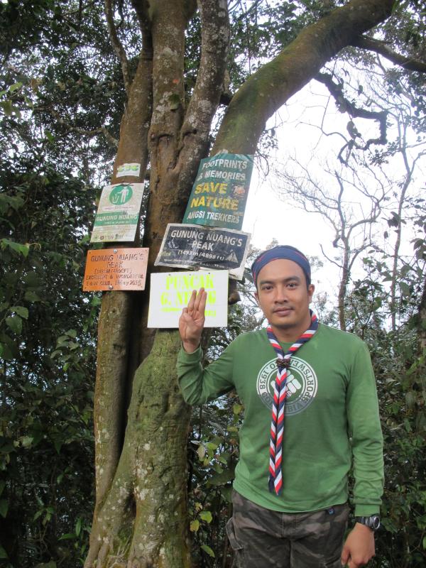 Celebrate World Scout Scarf Day