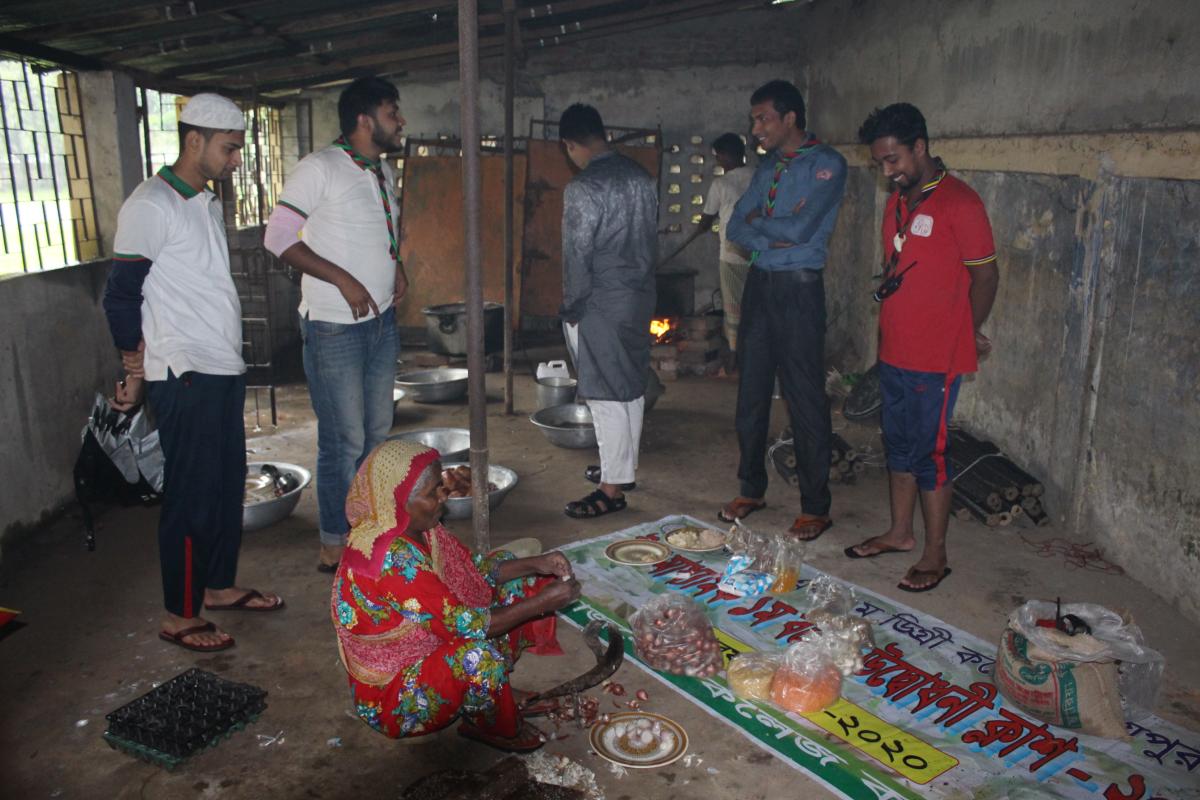 ফ্রেন্ডশীপ ক্যাম্পের রান্না-বান্না সময়