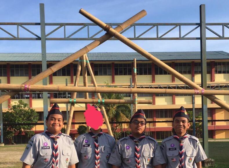 Sukarelawan Memasak Kem Keahlian Pengakap 87 Gombak