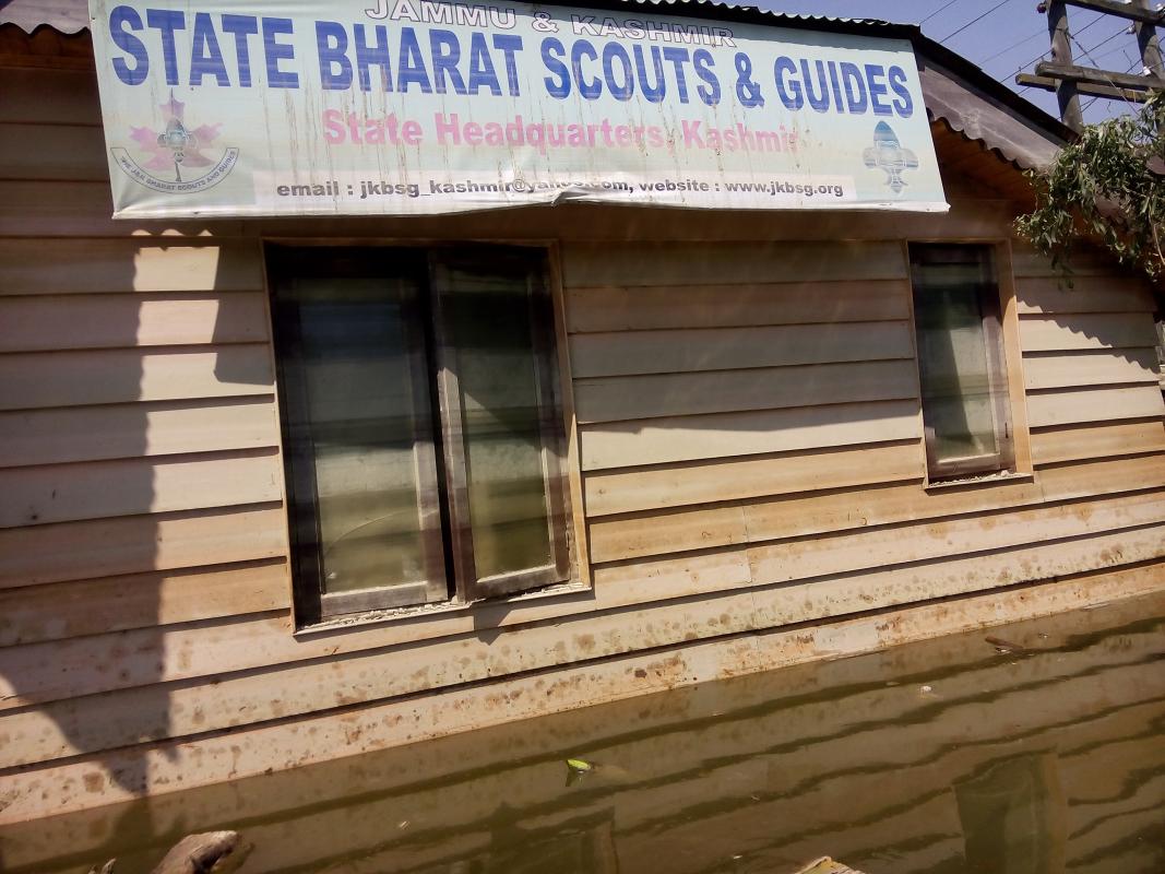 Flood hit at State Headquarters Srinagar  on 09 September 2014  and the SHQ officals did the wonderful job after flood