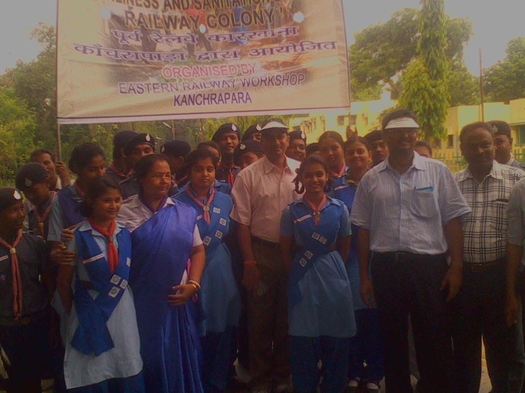 Cleanliness cum Sanitation Awareness Drive by kanchrapara Workshop