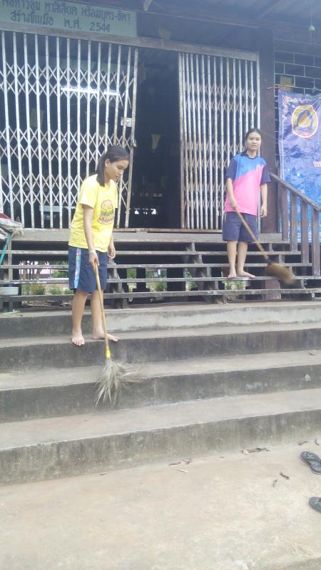 ทำความสะอาดศาลาวัด