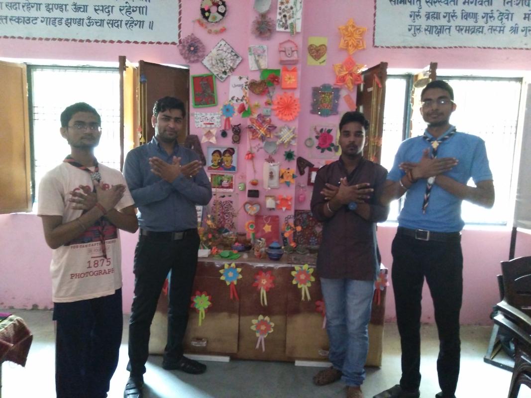 हस्तकौशल के साथ शांति का सन्देश