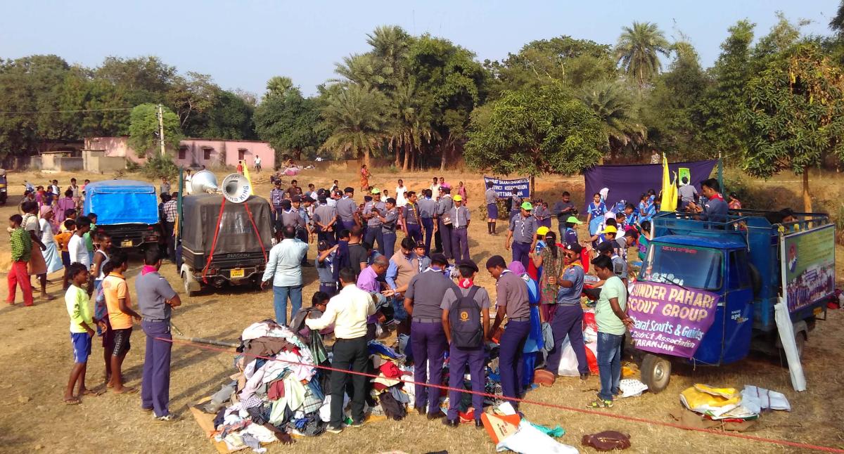 CLOTH DISTRIBUTION FOR POOR VILLAGERS'S 