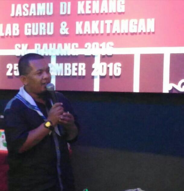 MOP dan nyanyian.
