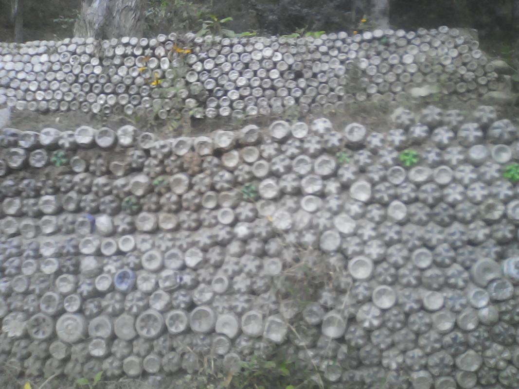 The pet bottle wall