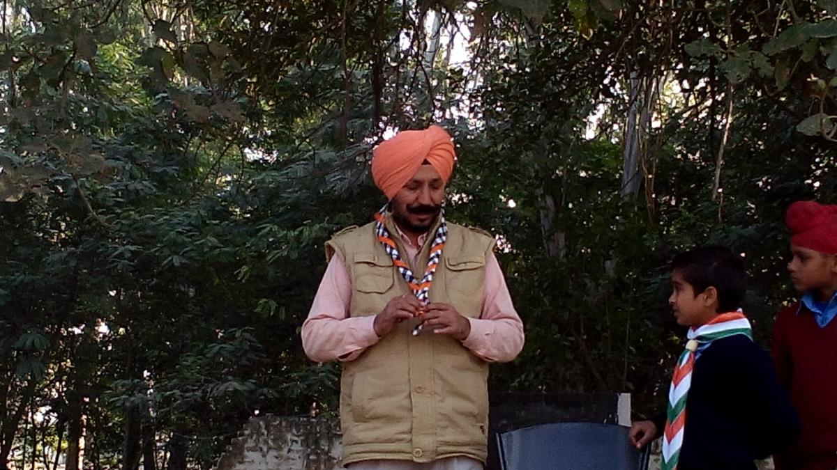 Training of  Scarf Square Knot