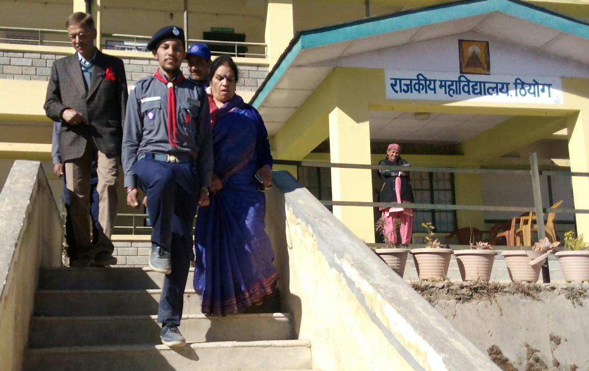 Providing service in Red Ribon club function