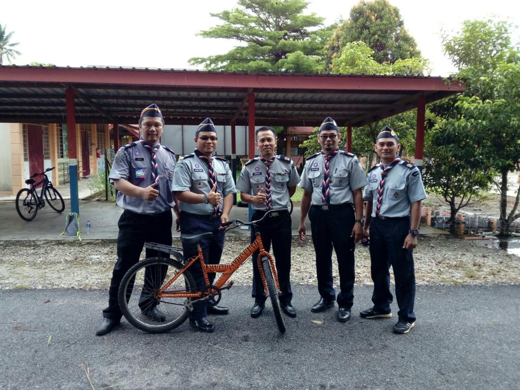 Kayuhan Merdeka : Lencana Basikal
