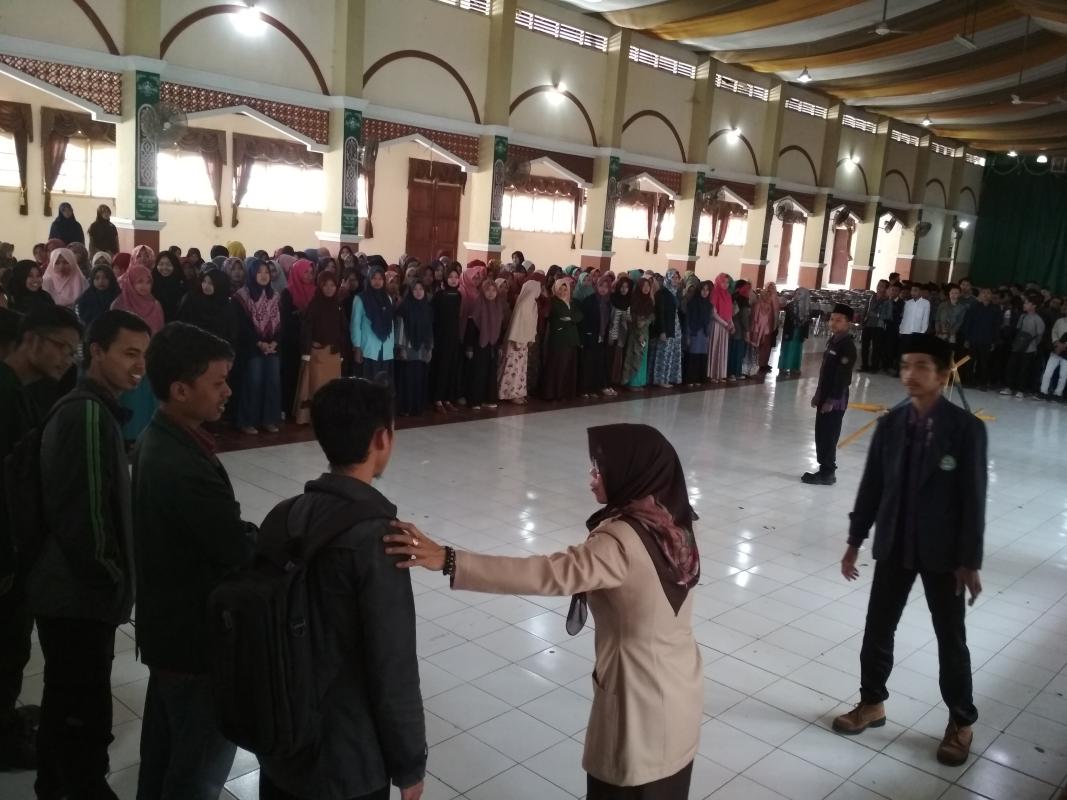 Pengenalan MOP dan pembekalan ketangkasan Pramuka