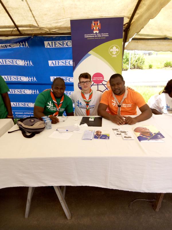 la journée internationale des volontaires 