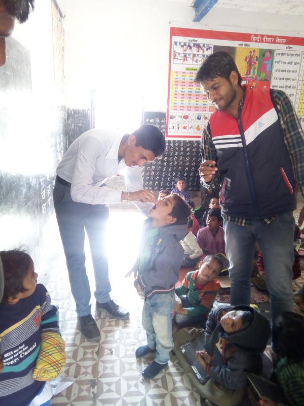 पल्स पोलियो अभियान 