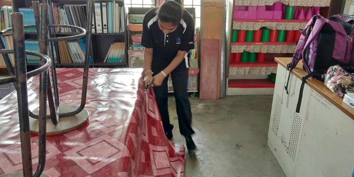 Projek Menceriakan Makmal Sains