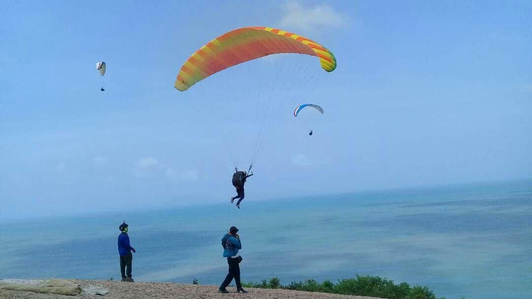 Melangkah ke UDARA