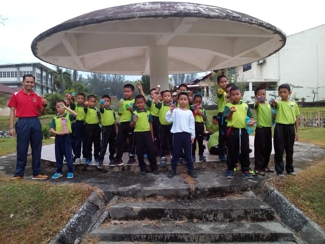 SW Voluntary Service Project: WalkSide By Rovs Project "Rising Together To Save Our Environment" Update 4 (Street Cleaning)