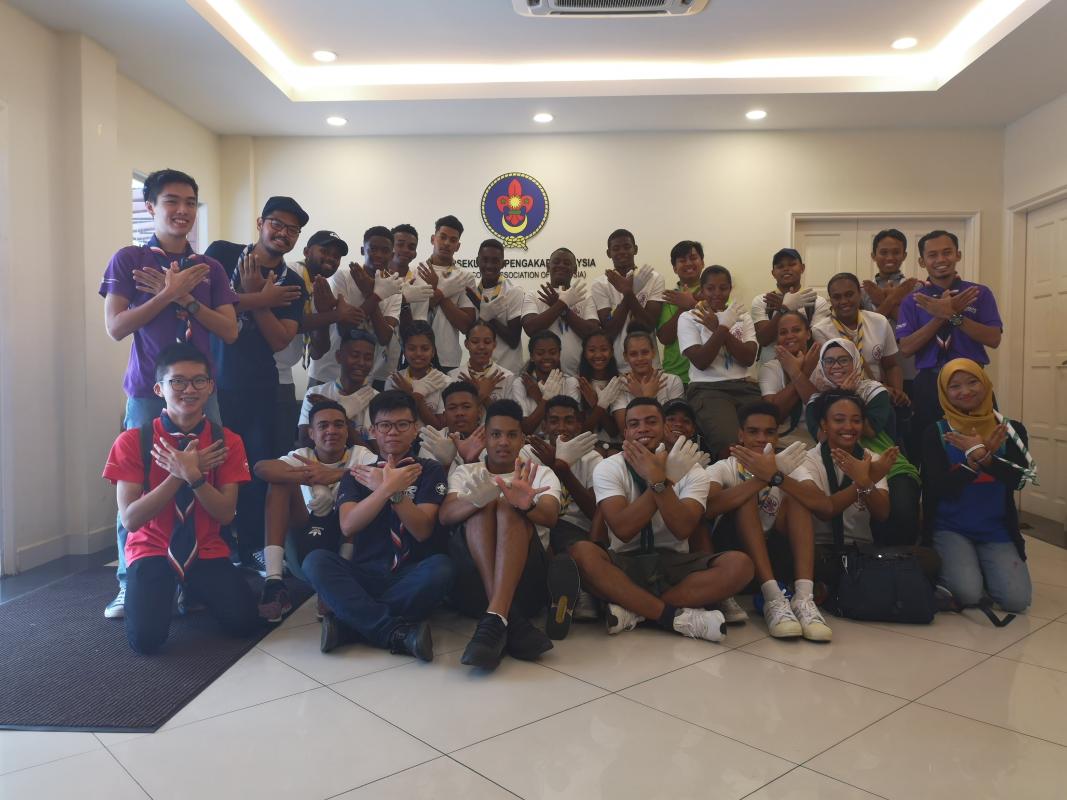 Walkside by Rovs Project - Community Service with Mauritius Scout