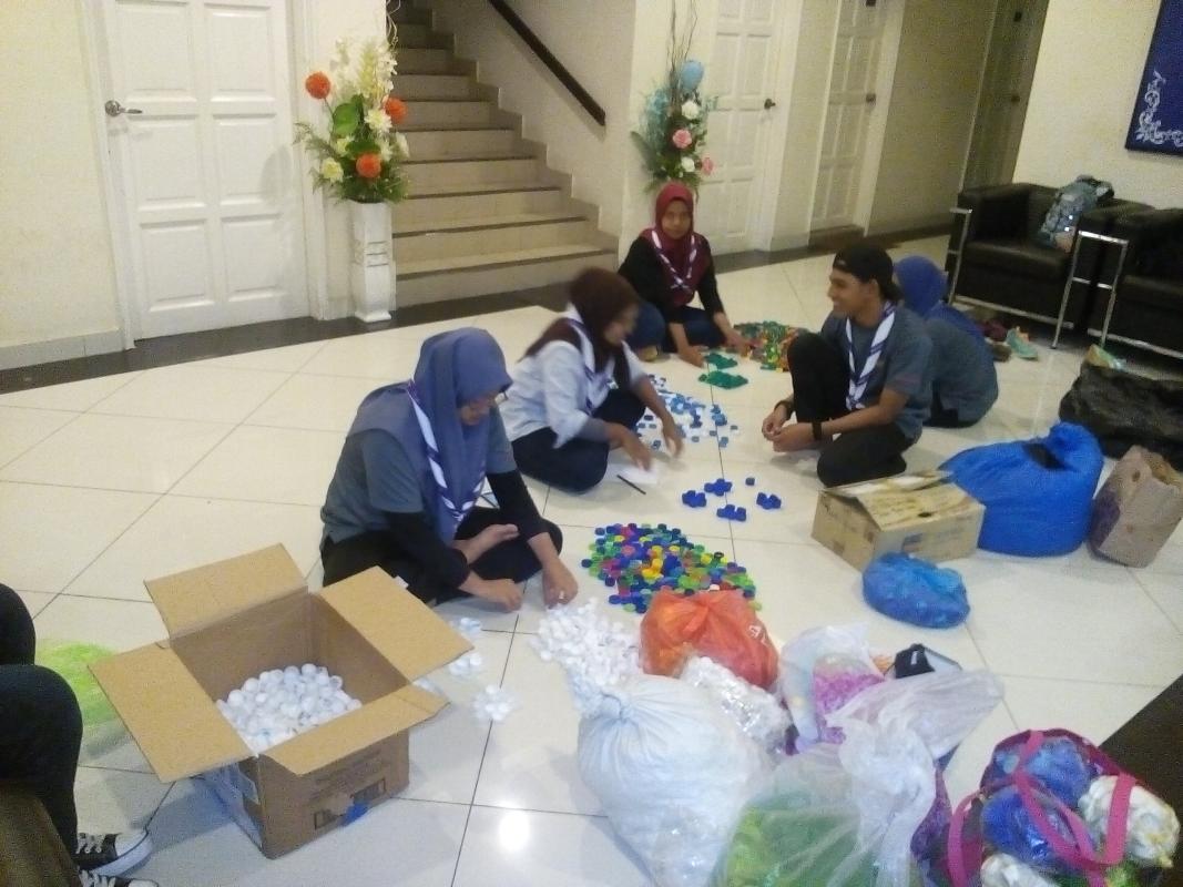 SW Voluntary Service Project: WalkSide By Rovs Project "Rising Together To Save Our Environment" Update 13 (Bottle Caps Calculation)