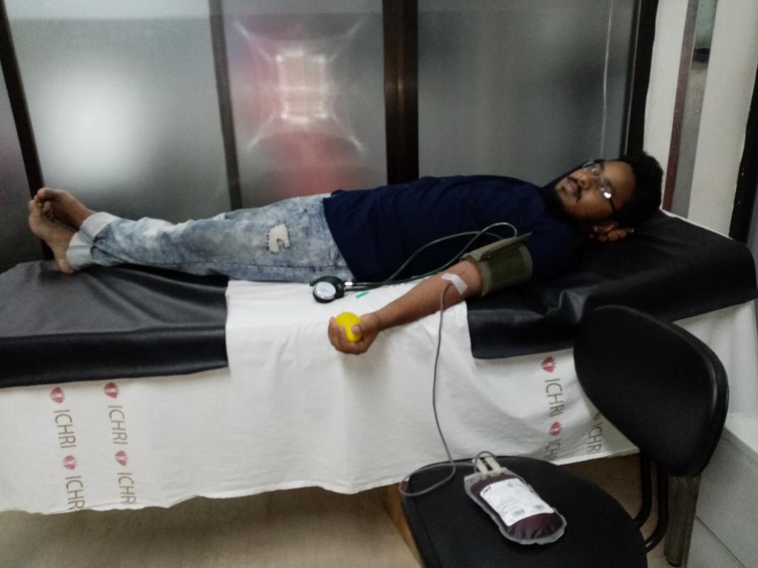 সেচ্ছায় রক্তদান কর্মসূচী