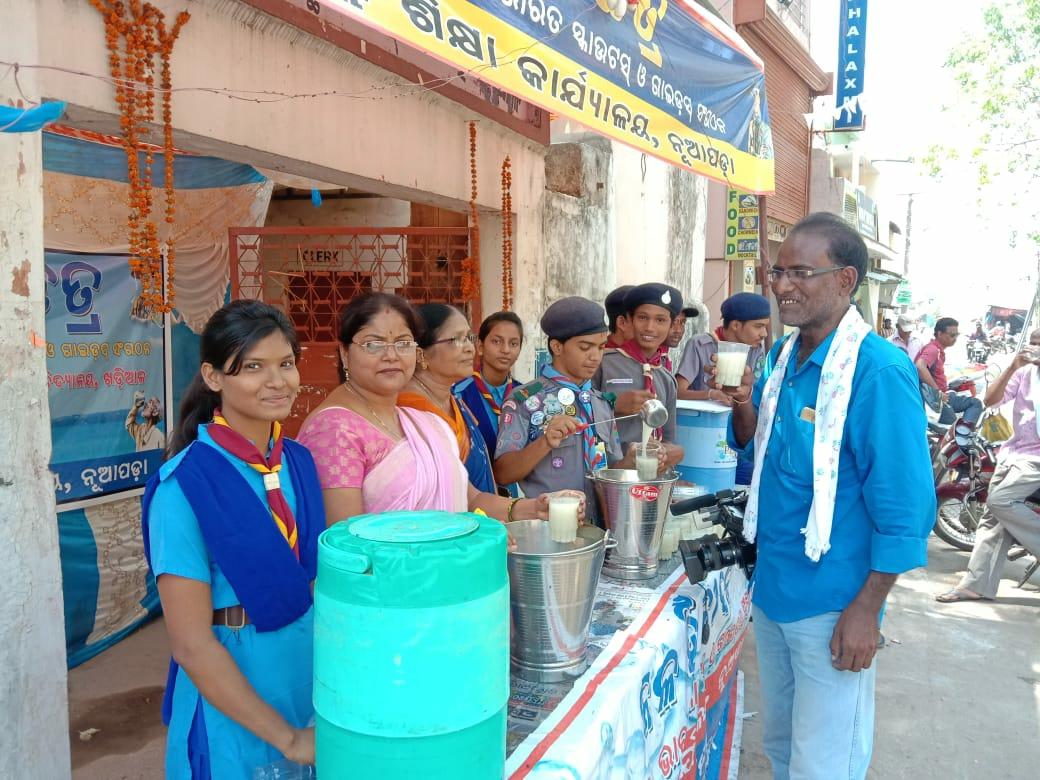 
Day 12 of JAL SEBA KENDRA SERVICE CAMP (Cold water and soft drink distribution program) 