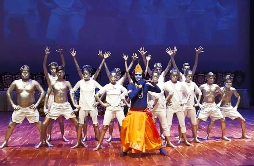 Let us LOVE the WORLD to PEACE