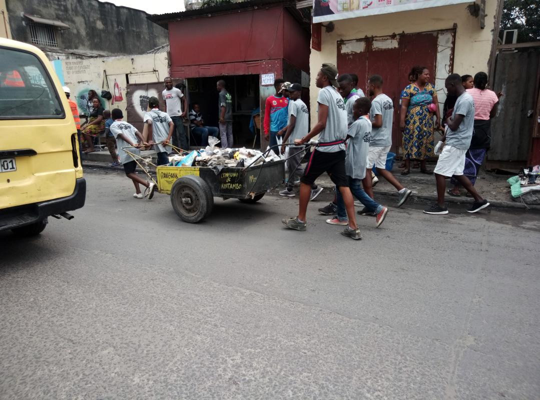 Marche de santé et d’actions d’assainissement de la voie publique